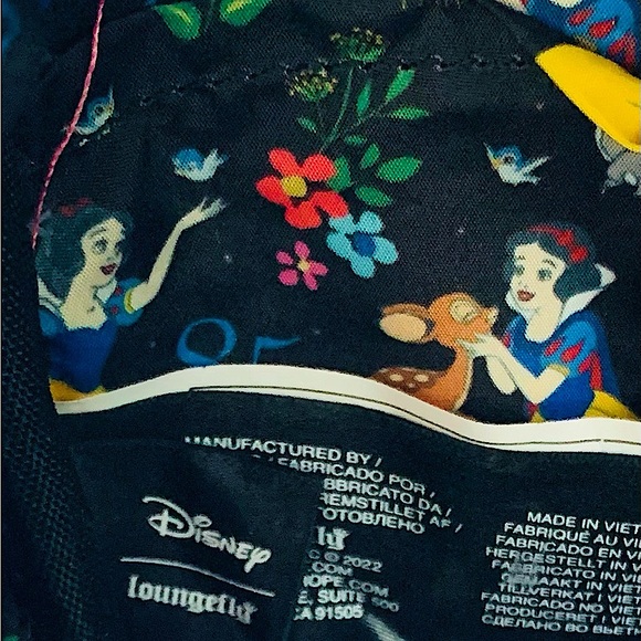 SALE - Loungefly Disney Snow White Bow Handle Backpack - Picture 13 of 14